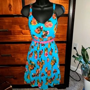 Bright Short Floral Dress with Belt